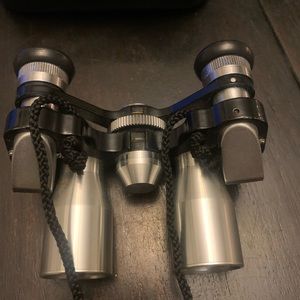 Very nice Tasco Binoculars. Minimally used.
